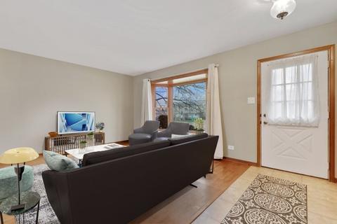 5016 155th St, Oak Forest, IL 60452 photo 2