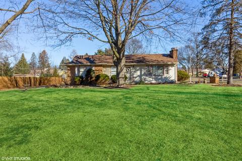 2201 Jericho Rd, Aurora, IL 60506 photo 1