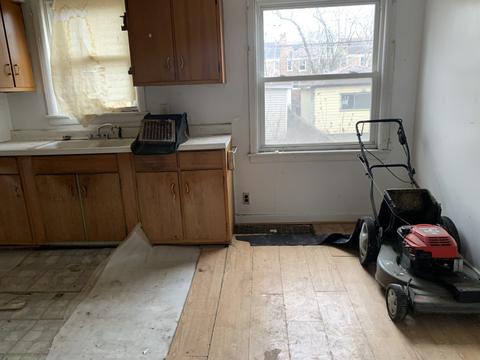 709 E 105th St, Chicago, IL 60628 photo 6