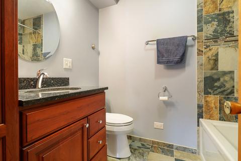 606 E 2nd St, Lockport, IL 60441 photo 16