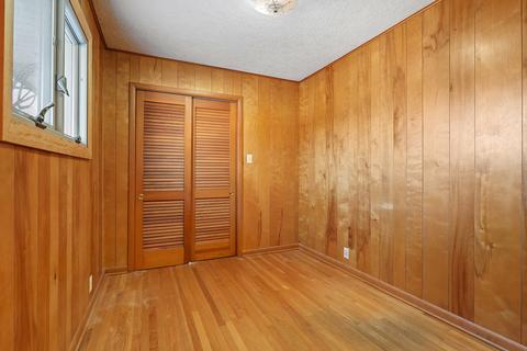 606 E 2nd St, Lockport, IL 60441 photo 8