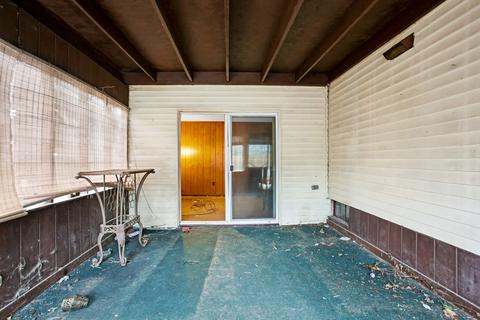 417 E High St, Monticello, IL 61856 photo 13