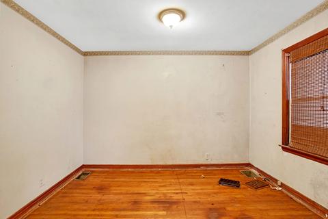 417 E High St, Monticello, IL 61856 photo 7