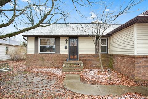 417 E High St, Monticello, IL 61856 photo 2