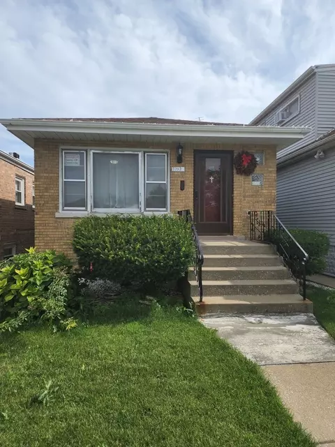 3703 W 58th Pl, Chicago, IL 60629