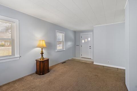 615 S Cannon Ave, Kankakee, IL 60901 photo 2