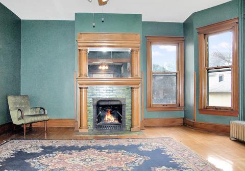 503 E Grove St, Bloomington, IL 61701 photo 8
