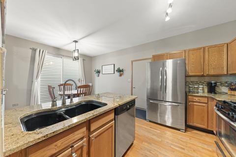 4103 Dalewood Dr, Plainfield, IL 60586 photo 14