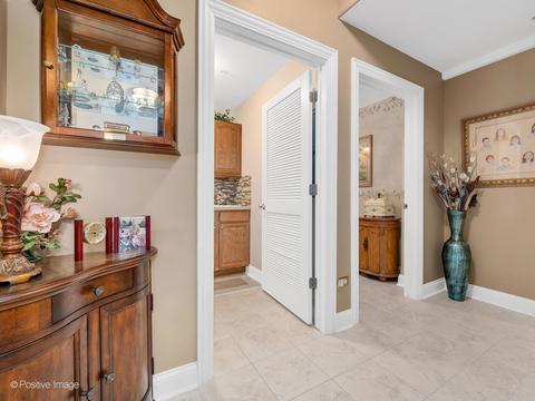 1 Itasca Pl #306, Itasca, IL 60143 photo 14