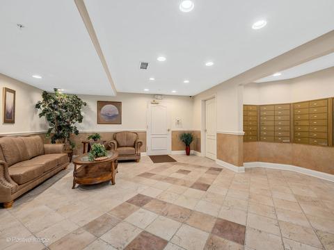 1 Itasca Pl #306, Itasca, IL 60143 photo 4