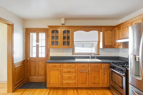 7263 W Breen St, Niles, IL 60714 photo 8