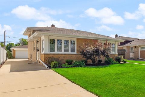 7263 W Breen St, Niles, IL 60714 photo 2