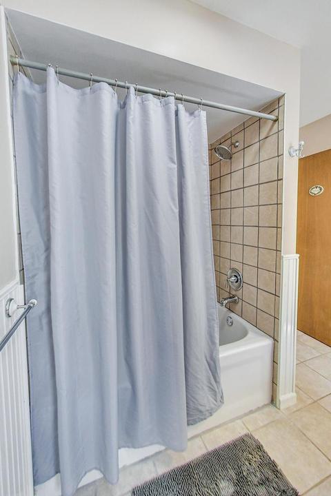 113 Perth Rd, Cary, IL 60013 photo 22