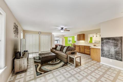 113 Perth Rd, Cary, IL 60013 photo 13