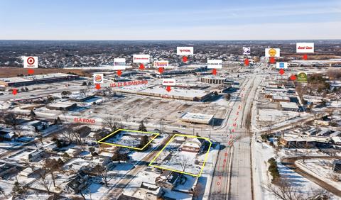 500 Ela Rd, Lake Zurich, IL 60047