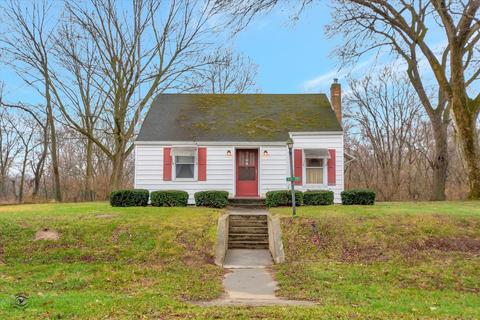 34501 Elevator Rd, Wilmington, IL 60481 photo 1