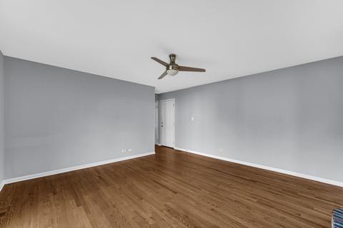 1410 Lake Edge Ct, Hoffman Estates, IL 60192 photo 13