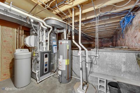 1410 Lake Edge Ct, Hoffman Estates, IL 60192 photo 32