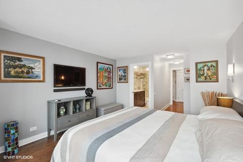 30 E Huron St #4807, Chicago, IL 60611 photo 14