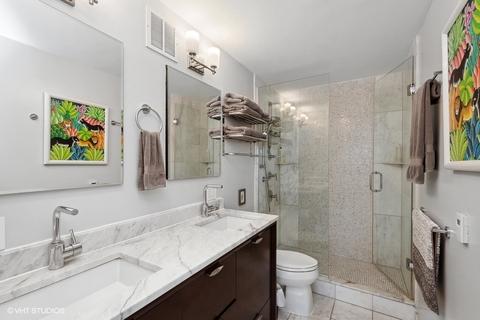 30 E Huron St #4807, Chicago, IL 60611 photo 16