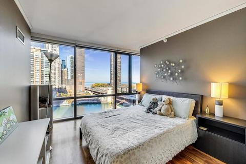 450 E Waterside Dr #701, Chicago, IL 60601 photo 18