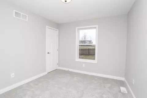 43 Fedor Cir, Bloomington, IL 61705 photo 20