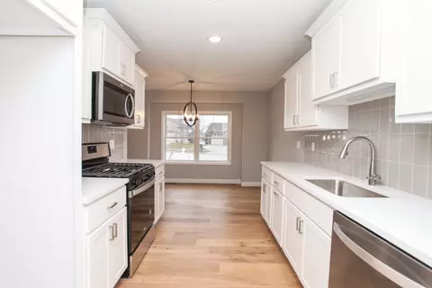 43 Fedor Cir, Bloomington, IL 61705 photo 16