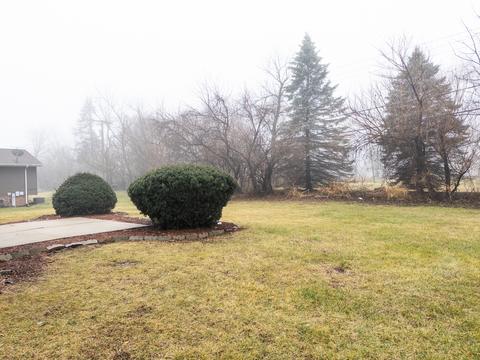 910 Academy Ave, Matteson, IL 60443 photo 4
