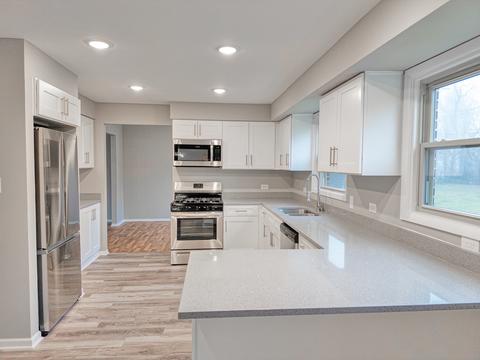 910 Academy Ave, Matteson, IL 60443 photo 10