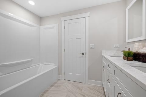321 E 14th St, Lockport, IL 60441 photo 21