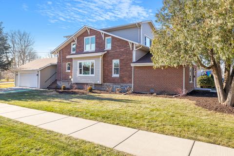 321 E 14th St, Lockport, IL 60441 photo 2