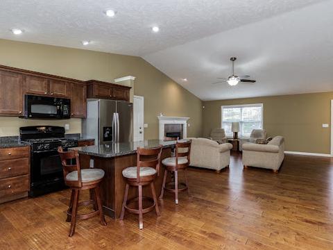 99 N Grove St, Normal, IL 61761 photo 11