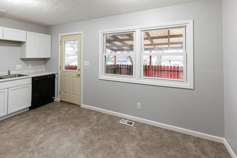 1806 Truman Dr, Normal, IL 61761 photo 8
