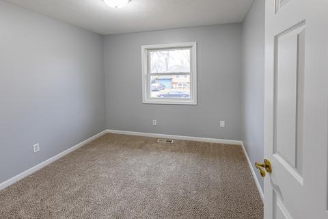 1806 Truman Dr, Normal, IL 61761 photo 6