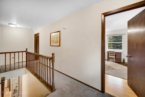 2 S254 Madison St, Wheaton, IL 60189 photo 18