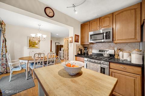 2 S254 Madison St, Wheaton, IL 60189 photo 12
