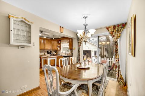 2 S254 Madison St, Wheaton, IL 60189 photo 13
