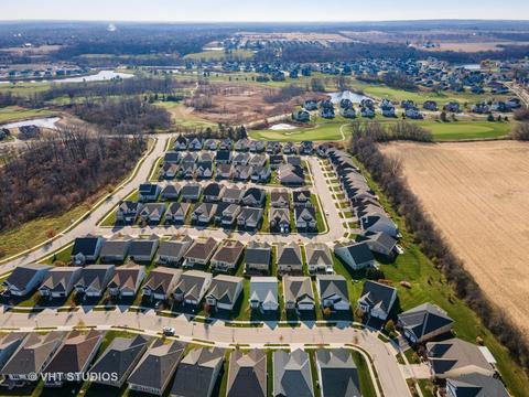 3871 Double Eagle Dr, Elgin, IL 60124 photo 5