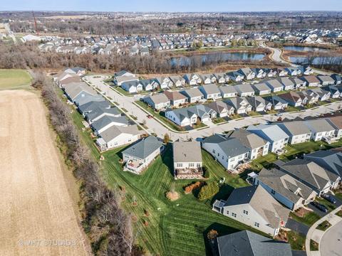 3871 Double Eagle Dr, Elgin, IL 60124 photo 7