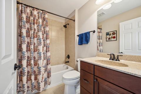 3871 Double Eagle Dr, Elgin, IL 60124 photo 24