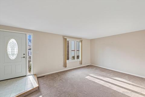 14 Kensington Loop, Elgin, IL 60123 photo 16