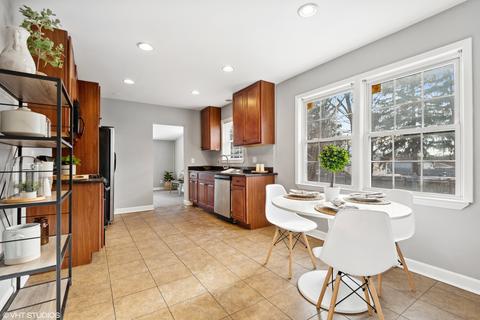 1129 Pitner Ave, Evanston, IL 60202 photo 19
