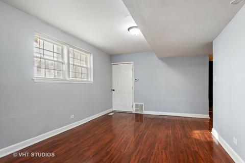 1129 Pitner Ave, Evanston, IL 60202 photo 5