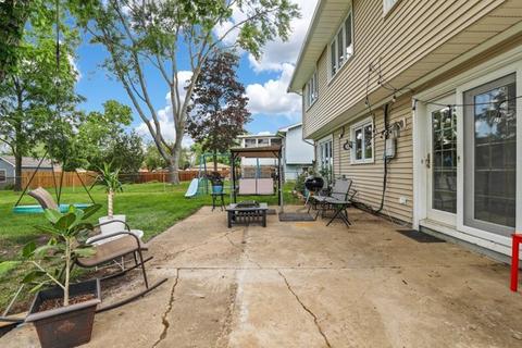 2000 Carleton Rd, Hoffman Estates, IL 60169 photo 35