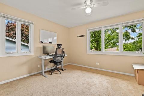 2000 Carleton Rd, Hoffman Estates, IL 60169 photo 28