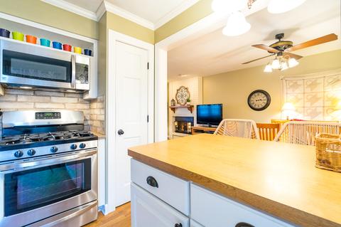 6055 Forestview Dr, Oak Forest, IL 60452 photo 15