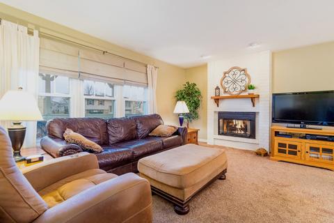 6055 Forestview Dr, Oak Forest, IL 60452 photo 9