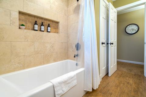 6055 Forestview Dr, Oak Forest, IL 60452 photo 21
