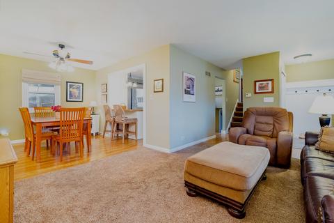 6055 Forestview Dr, Oak Forest, IL 60452 photo 11