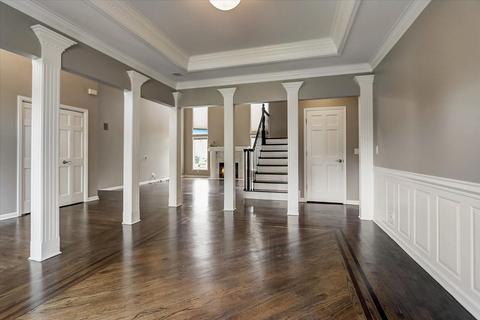 2312 Sutton Ln, Aurora, IL 60502 photo 5